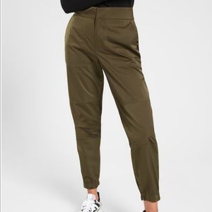 ❌SOLD❌ Athleta Radiant Jogger
